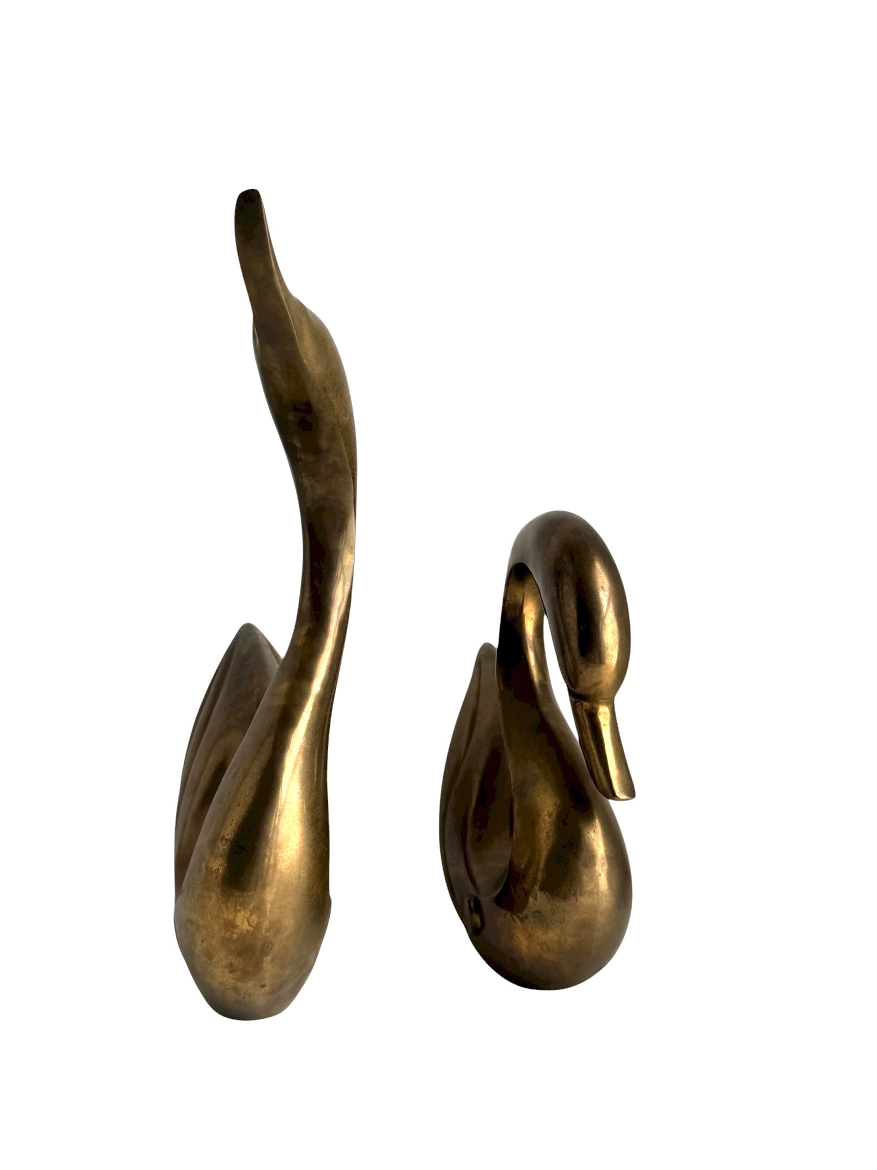 Vintage Brass Swan Sculptures – Elegant Mid-Century Pair