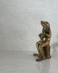 Melodic Croak: Vintage Brass Frog Guitarist on Stump Playing Guitar-Figurine