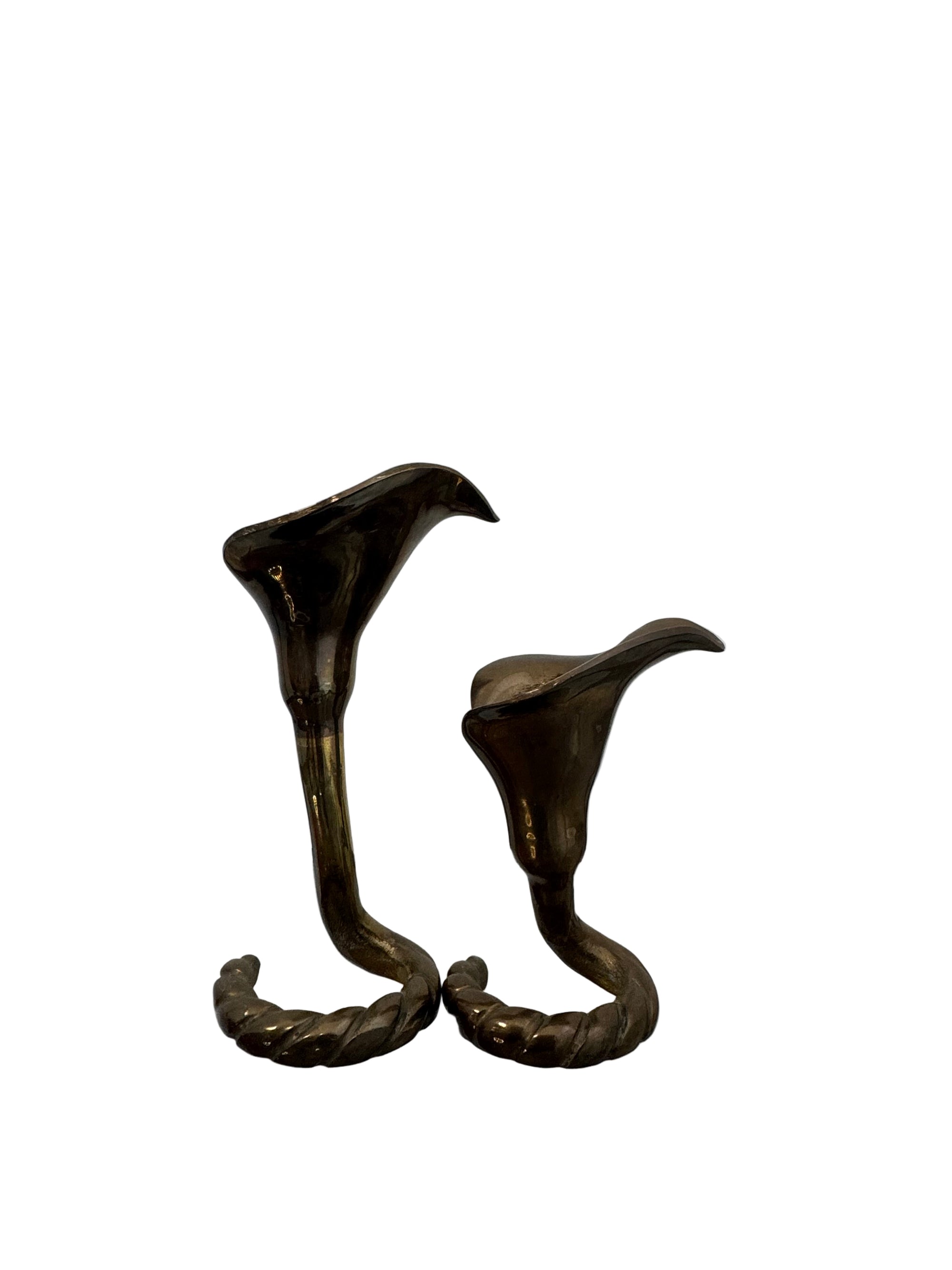 Vintage Brass Calla Lily Candleholders – Interlocking Pair, Made in Hong Kong – Elegant Mid-Century Taper Holders (Set of 2)