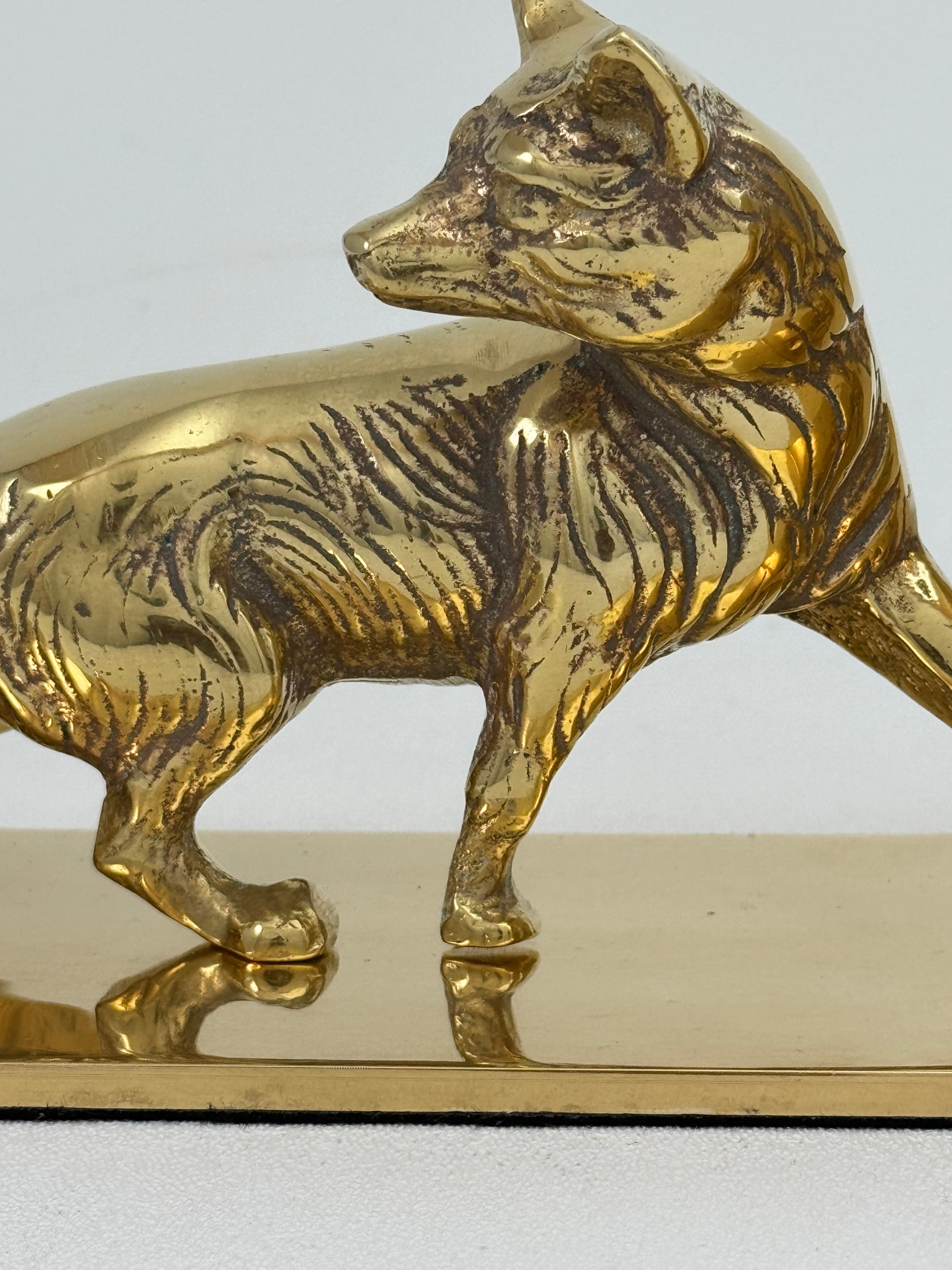 Made in England Brass Fox Bookends — 9.76 lb Pair, 9” Long Woodland Animal Library Decor (Mid-Century / Hollywood Regency)