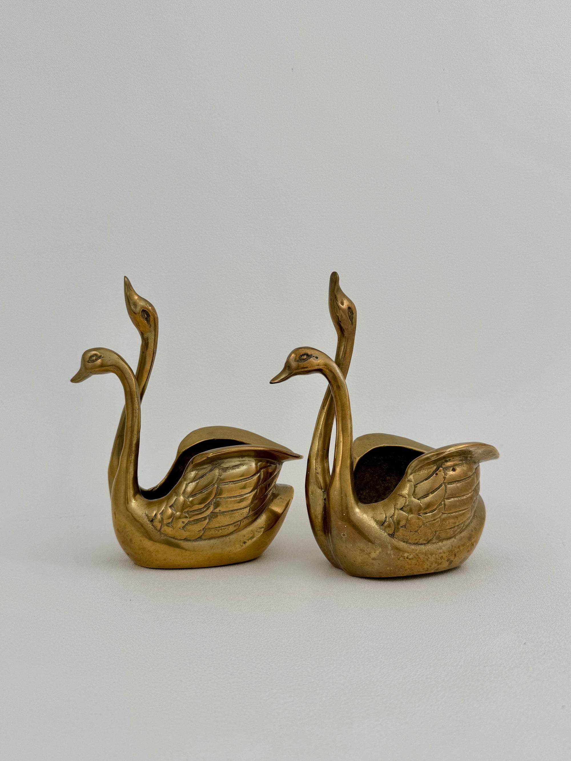 Small Pair of Vintage Brass Double Swan Planters – Hollywood Regency Stash Pots – 7”