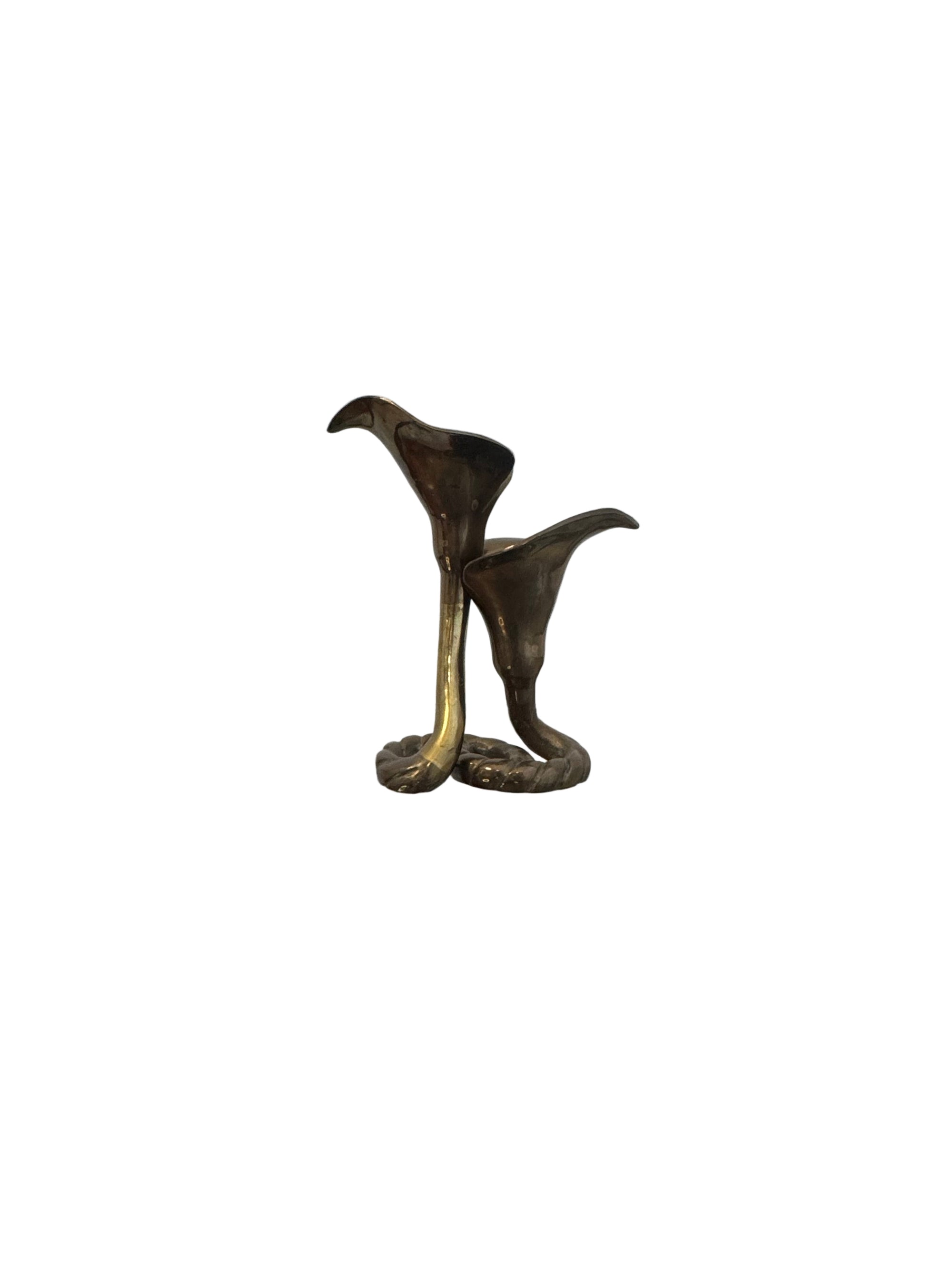 Vintage Brass Calla Lily Candleholders – Interlocking Pair, Made in Hong Kong – Elegant Mid-Century Taper Holders (Set of 2)