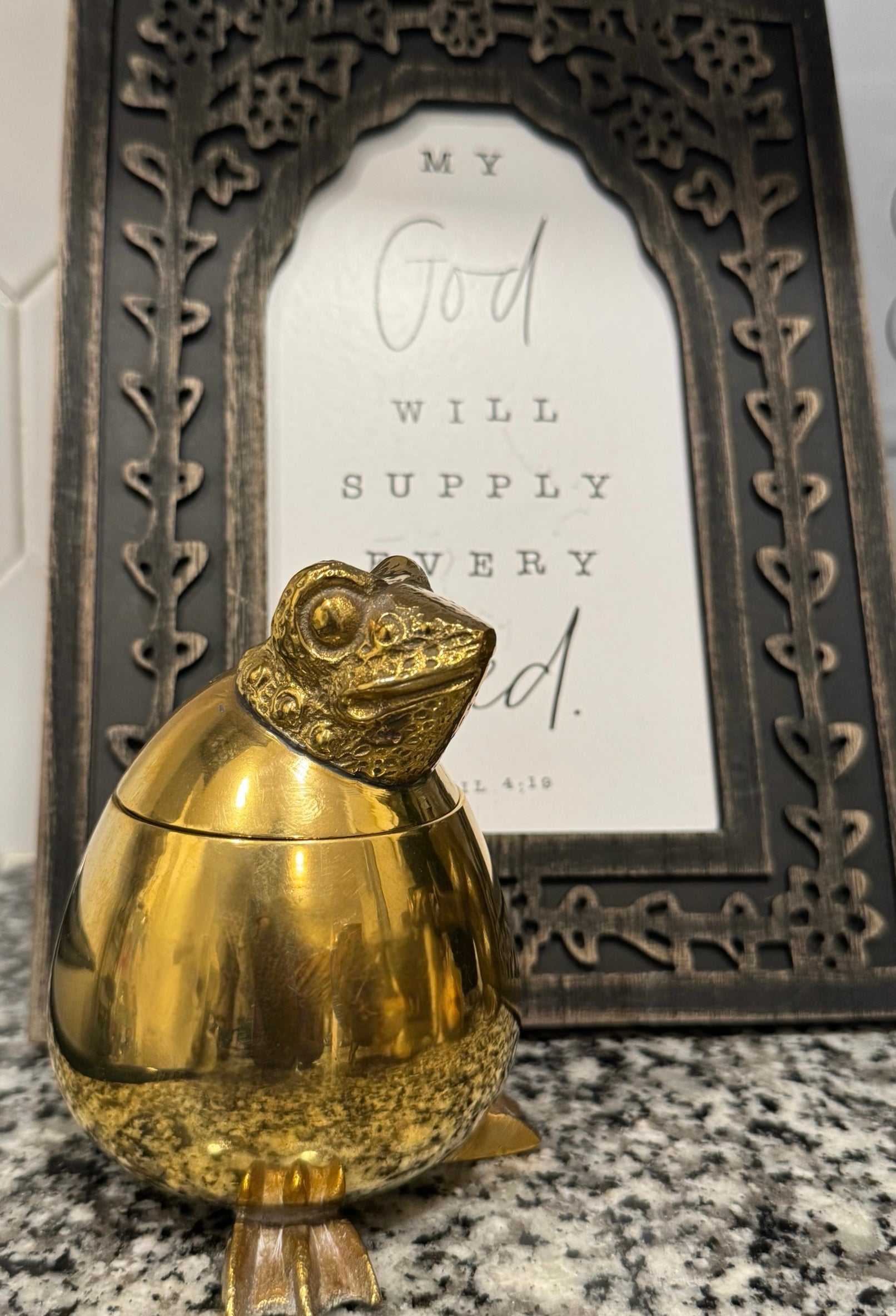 Vintage Brass Frog Lidded Trinket/Candle Pot