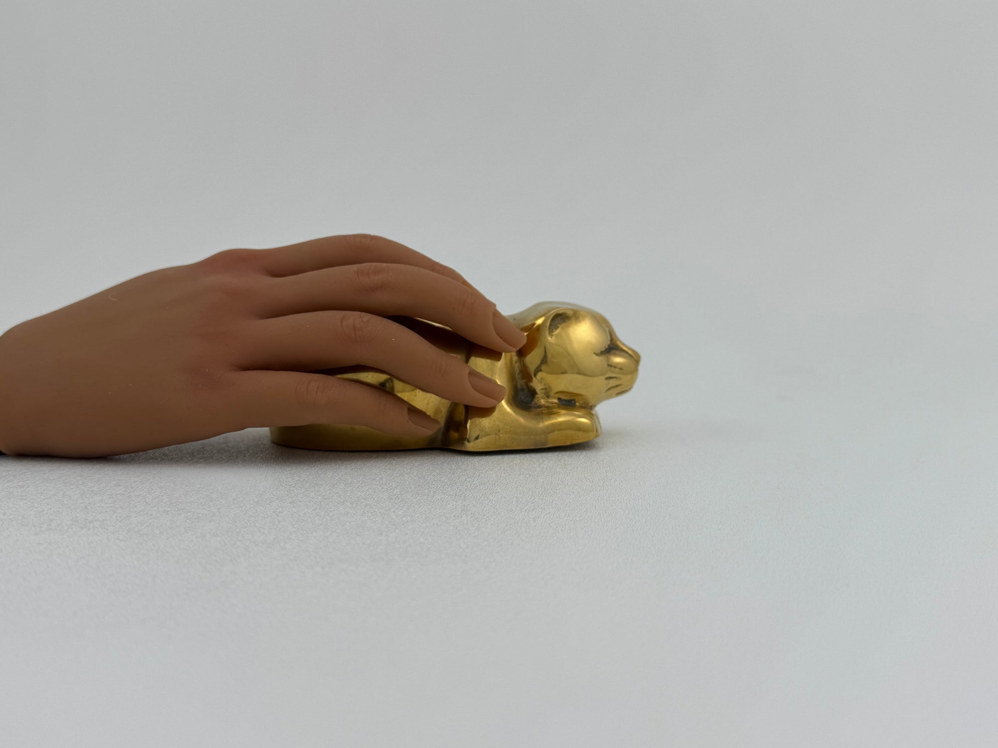 Sweet Vintage Brass Sleeping Cat