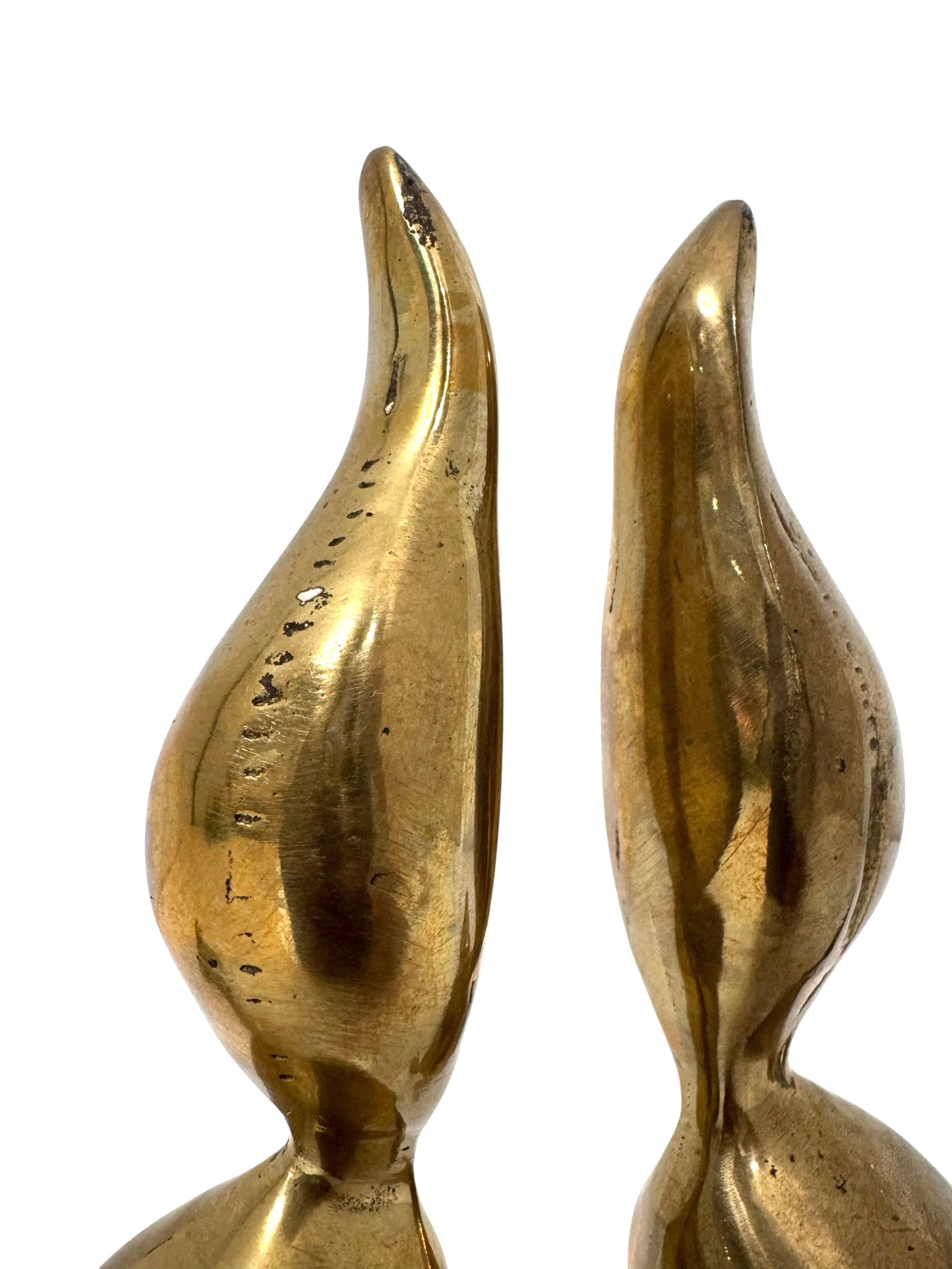 Vintage Brass Squirrel Figurines – Playful Mid-Century Pair with High Curved Tails