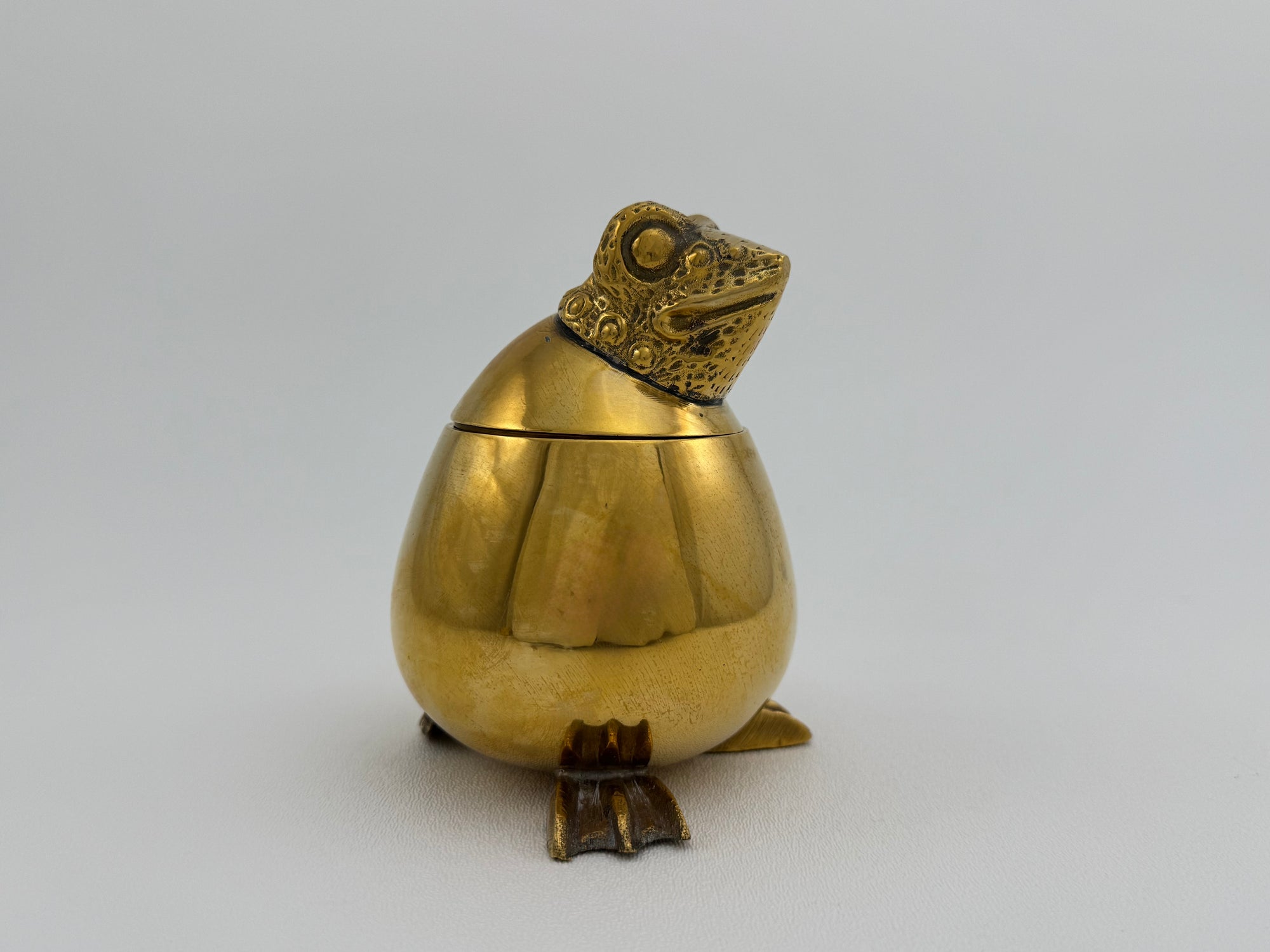 Vintage Brass Frog Lidded Trinket/Candle Pot