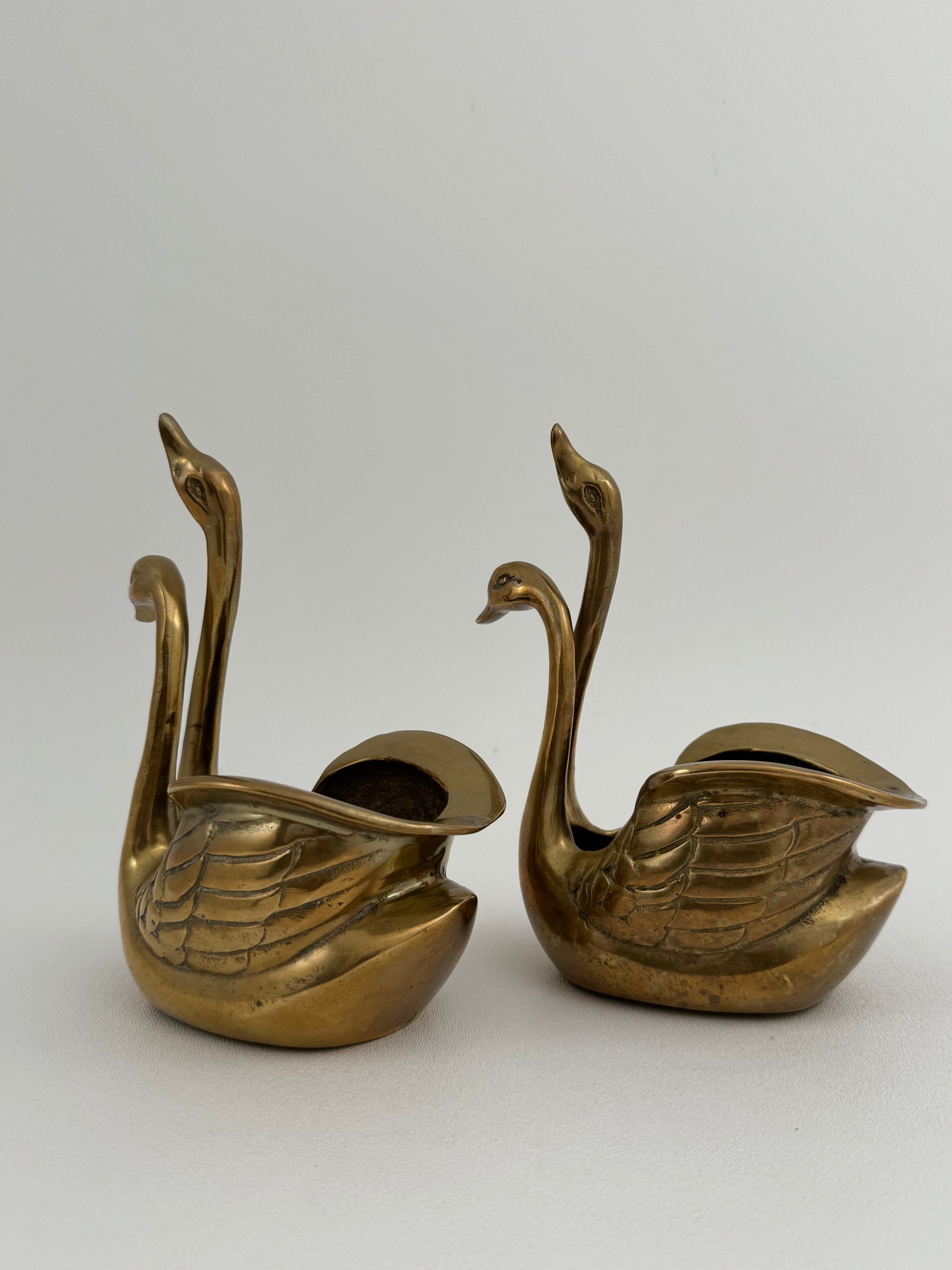 Small Pair of Vintage Brass Double Swan Planters – Hollywood Regency Stash Pots – 7”