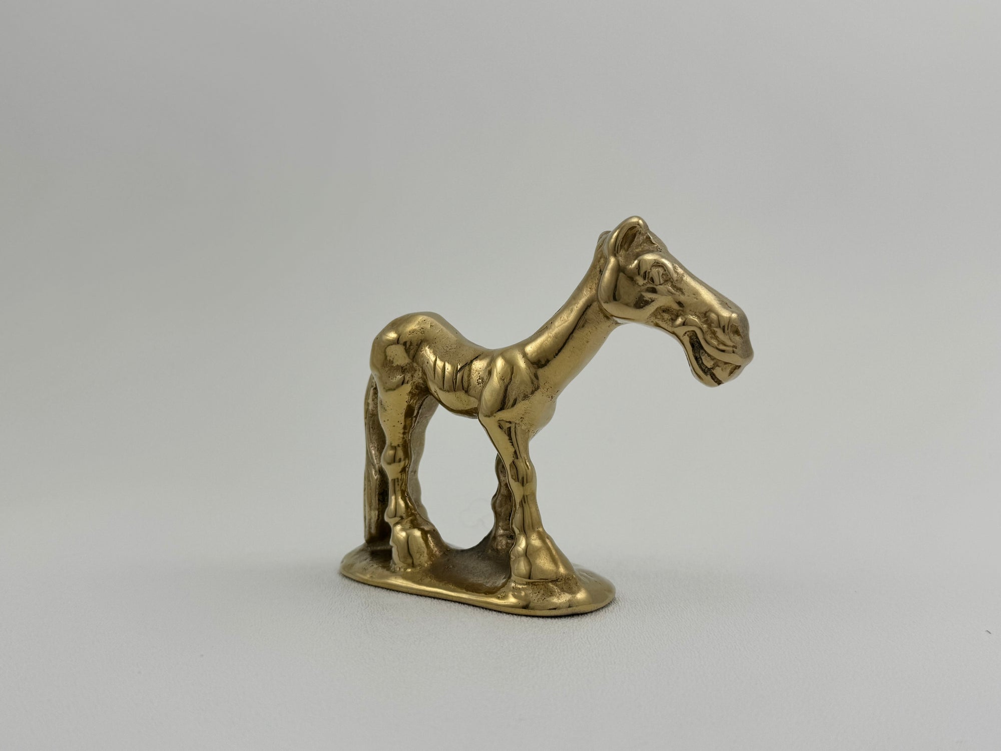 Vintage Brass Smiling Donkey: Cheeky Side-Eye Charm – The Perfect “Jackass” Gift