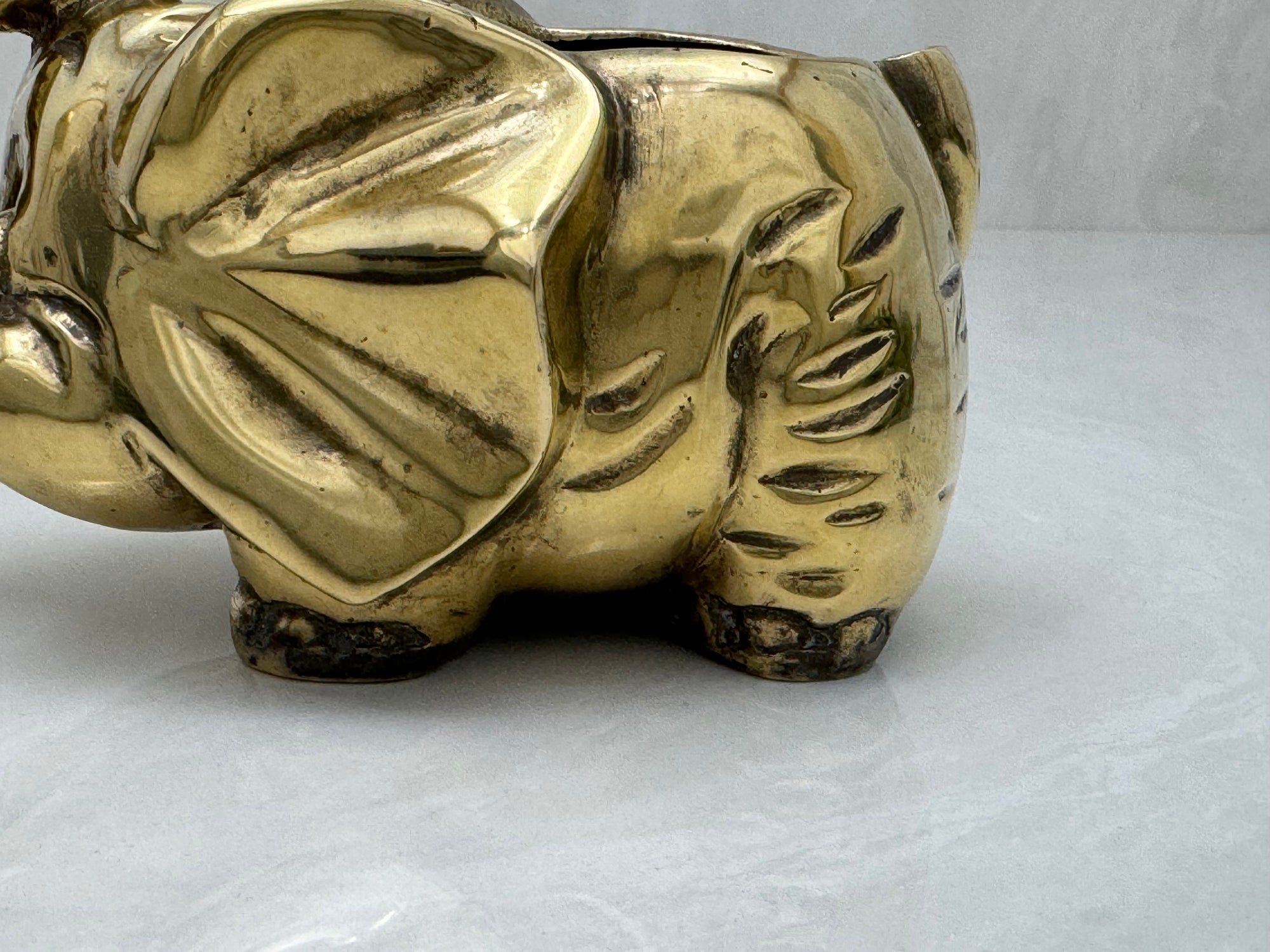 Vintage Brass Small Elephant Ashtray or Succulent Pot