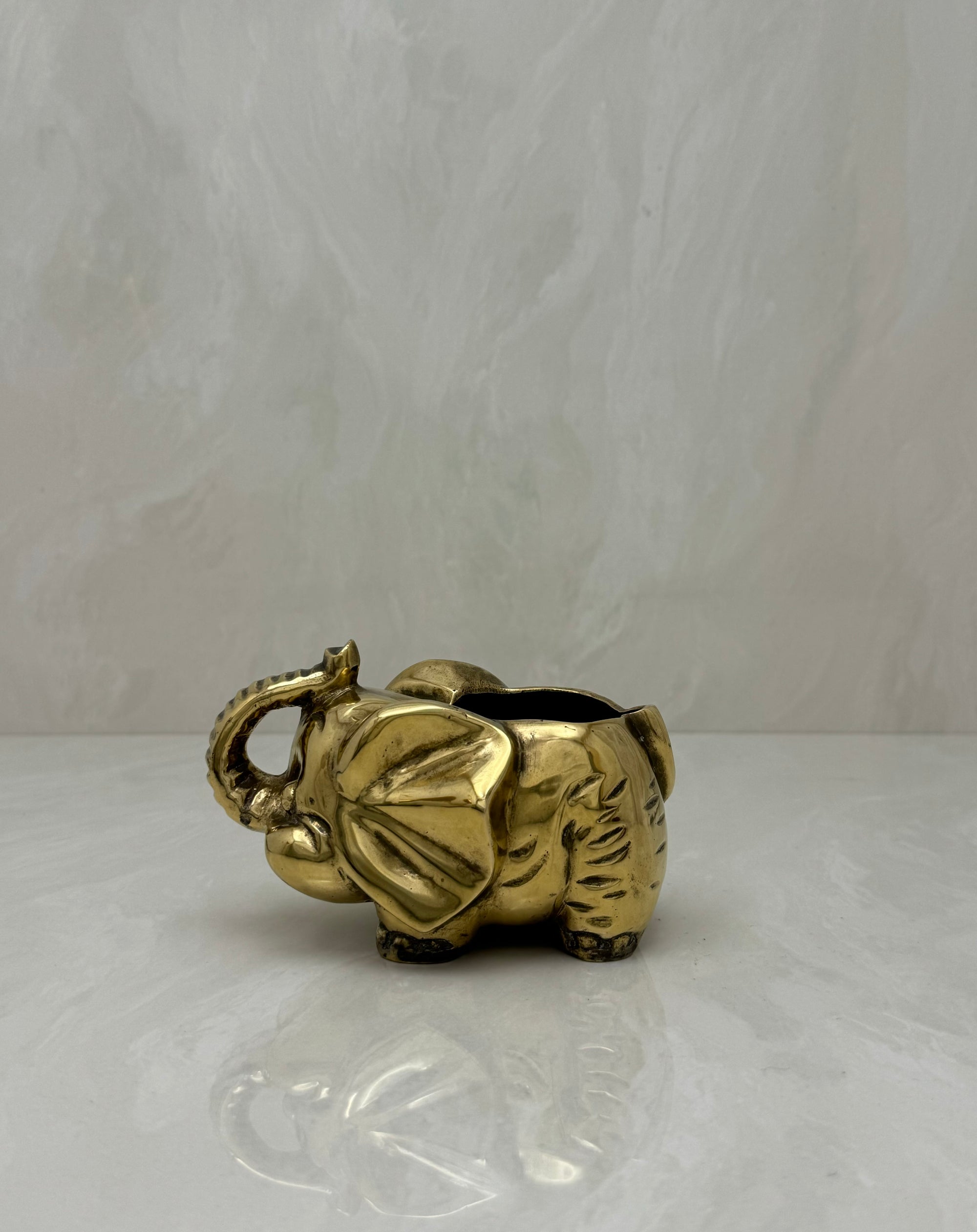 Vintage Brass Small Elephant Ashtray or Succulent Pot